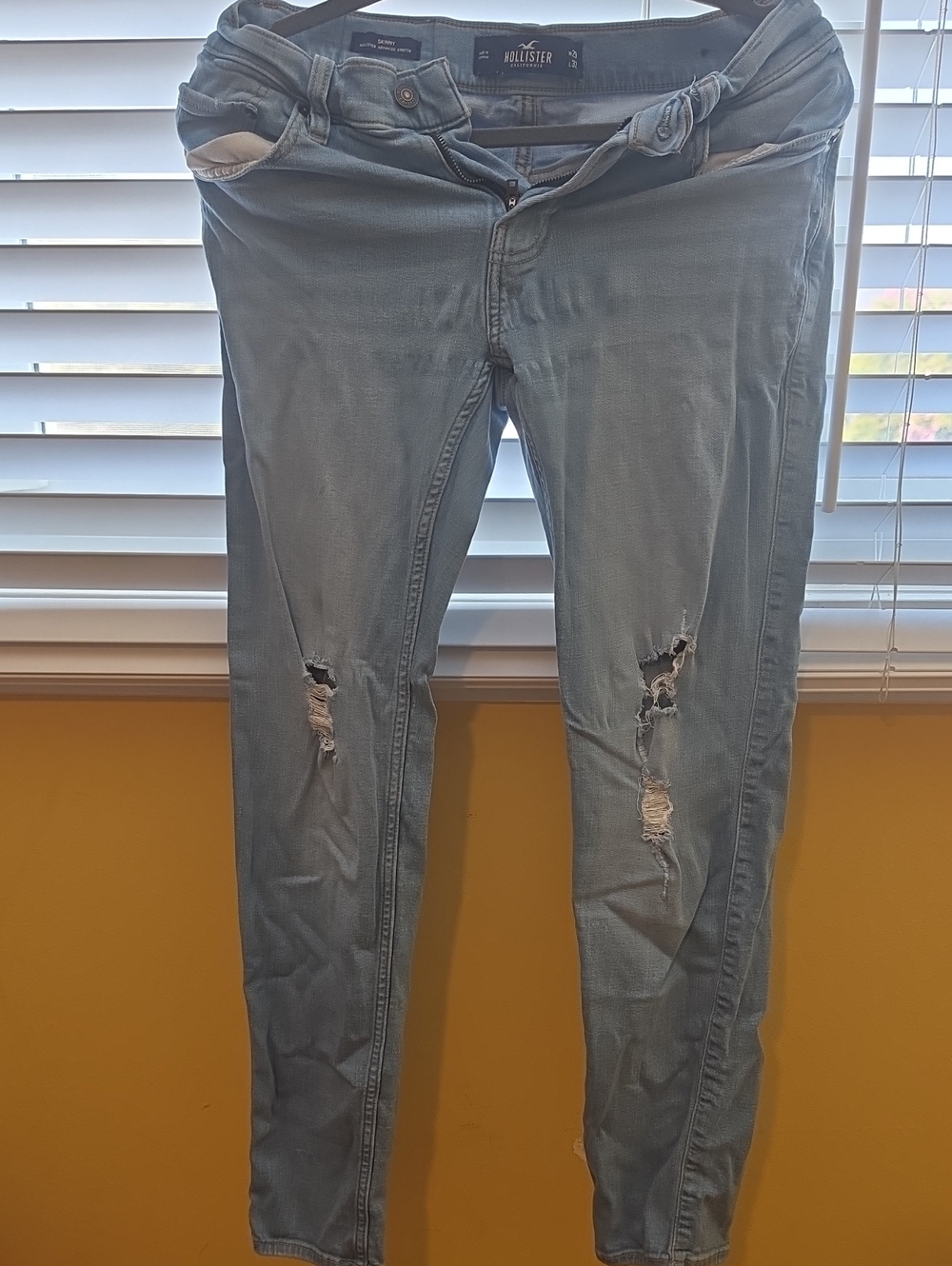 Hollister Light Blue Ripped Skinny Jeans